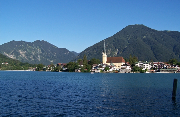 Tegernseer Impressionen by Gerlind Schiele